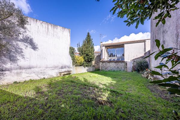 Maison en pierre à 10km de La Rochelle