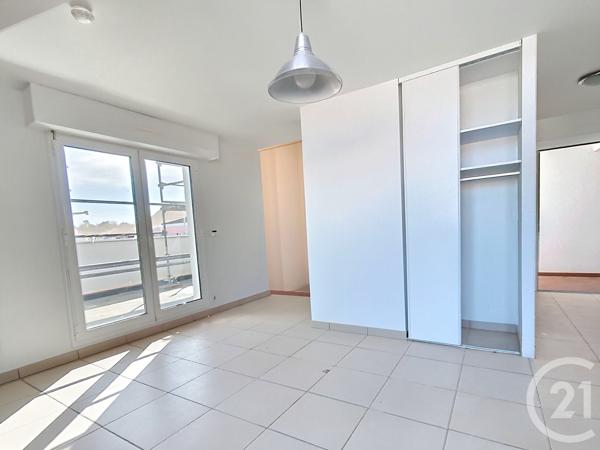 Appartement F3 à vendre  4 pièces - 56,48 m 2   ARCACHON  - 33