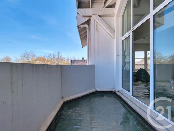 Appartement F3 à vendre  4 pièces - 56,48 m 2   ARCACHON  - 33