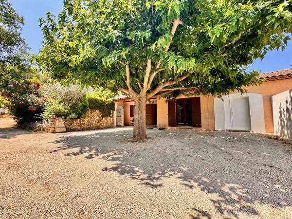 Ventabren (13122) Ventabren – Maison familiale 6 pièces avec jardin, piscine et espace bien-être