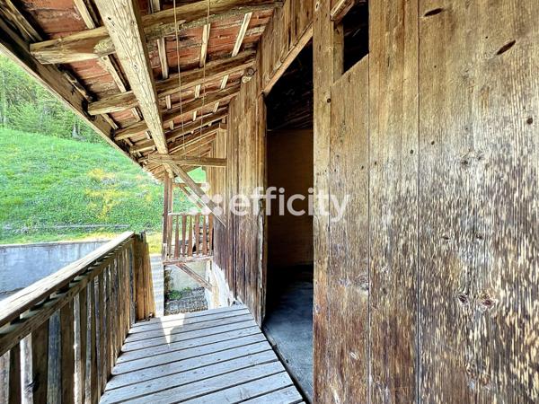 Maison 2 pièces - 120 m²