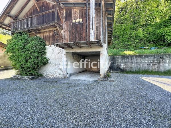 Maison 2 pièces - 120 m²
