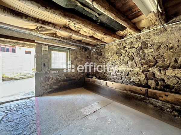 Maison 2 pièces - 120 m²