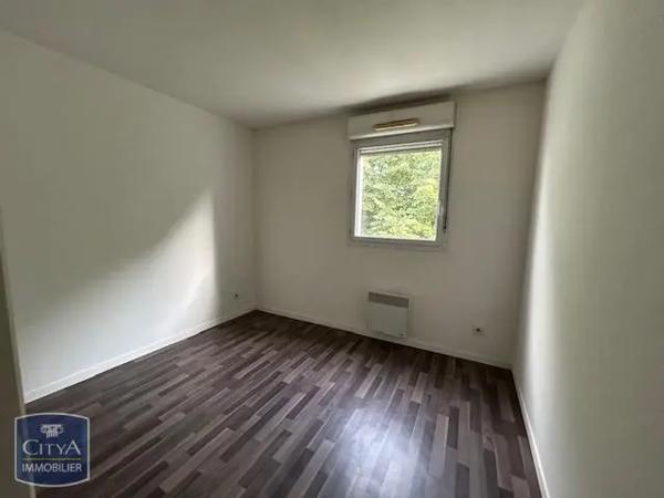 Appartement à louer 3 pièces 64.5m² Bègles (33130)