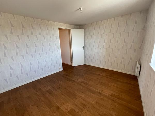 Appartement Reims 2 pièces 42.7 m2 - 1 rue de l'Esperance (2ème étage droite)