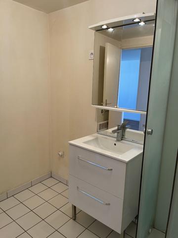 Appartement Reims 2 pièces 42.7 m2 - 1 rue de l'Esperance (2ème étage droite)