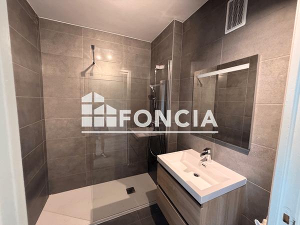 Location Studio 31.28 m² - 46 AVENUE DE GENEVE Annecy 74000