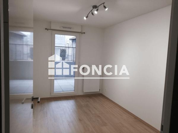 Location Appartement 3 pièces 61.7 m² - 120 AVENUE GENERAL LECLERC Saint Martin Le Vinoux 38950