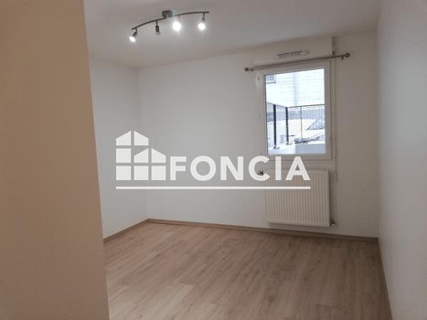 Location Appartement 3 pièces 61.7 m² - 120 AVENUE GENERAL LECLERC Saint Martin Le Vinoux 38950
