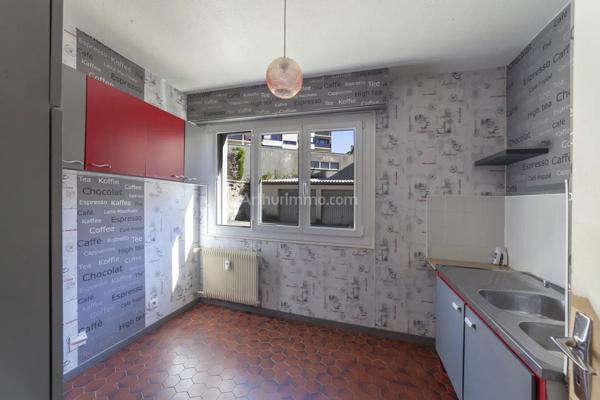 Vente                                                      Appartement
                        
                     2 pièces                      43 m2                     à Morteau