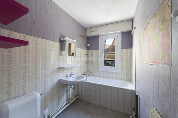 Vente                                                      Appartement
                        
                     2 pièces                      43 m2                     à Morteau