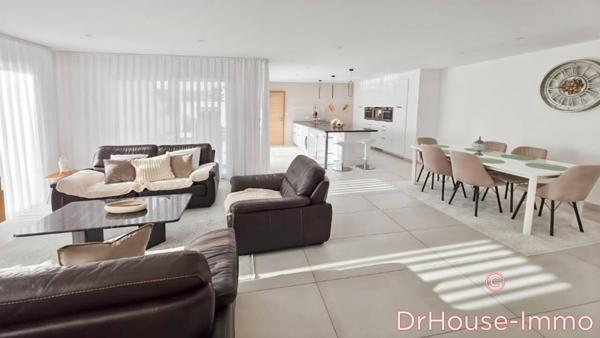 Maison à vendre 6 pièces de 180 m²