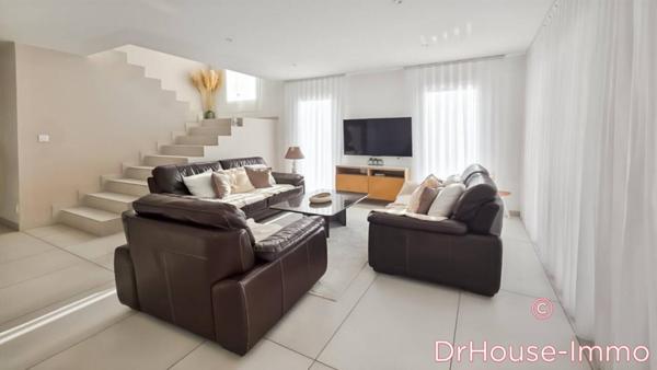 Maison à vendre 6 pièces de 180 m²