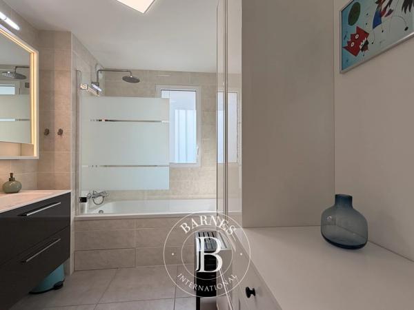Évian-les-Bains, Appartement 2 Chambres -  76 m² à vendre