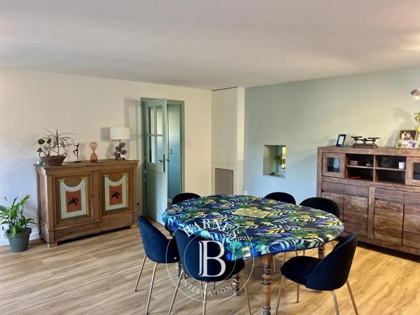 Verzé, Maison de village 7 Chambres -  150 m² à vendre
