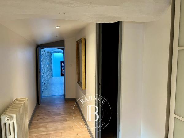 Verzé, Maison de village 7 Chambres -  150 m² à vendre
