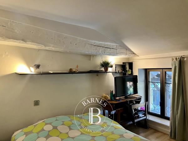 Verzé, Maison de village 7 Chambres -  150 m² à vendre