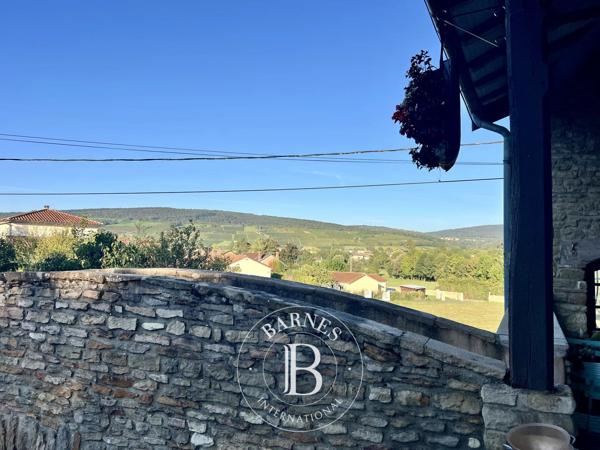 Verzé, Maison de village 7 Chambres -  150 m² à vendre