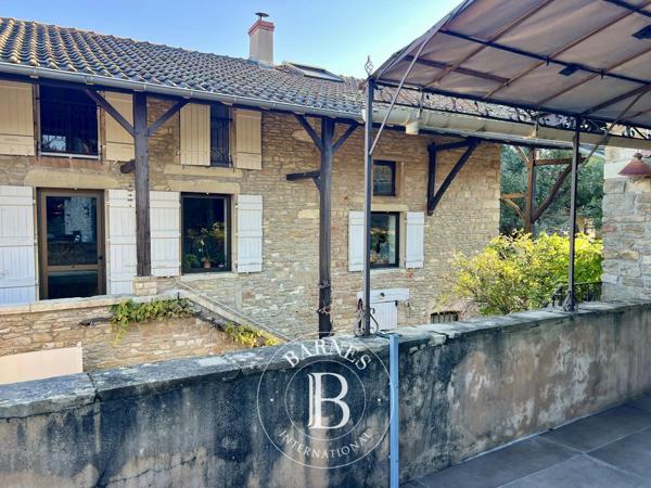 Verzé, Maison de village 7 Chambres -  150 m² à vendre
