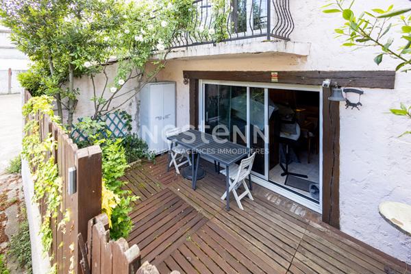 Maison de ville, en plein centre ville, au calme