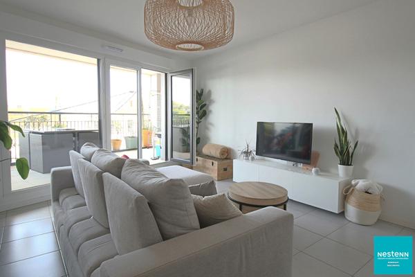 Appartement 3 pièces avec loggia et parking