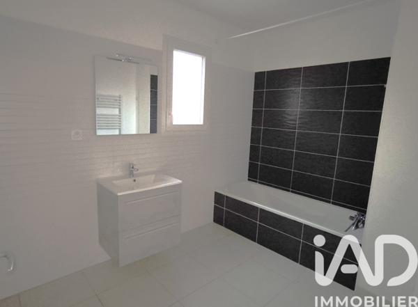 Maison à vendre 4 pièces 91 m² Caumont-sur-Durance