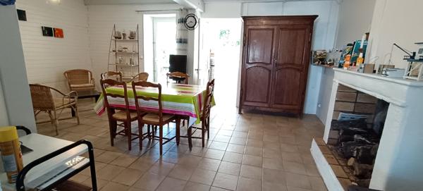 Maison avec jardin + Studio indépendant (proche mer)