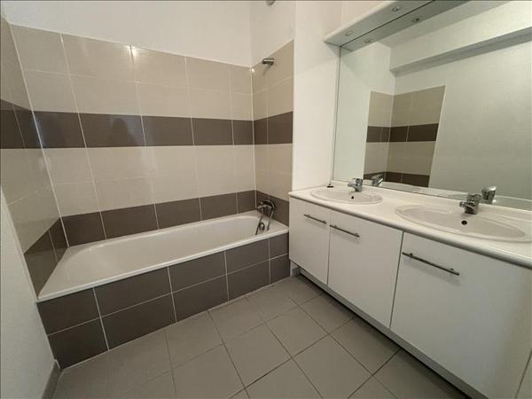 Appartement à louer |  BEGLES |  4 pièces | 78 m²