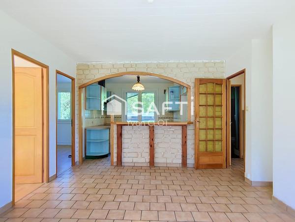 Appartement 4 pièces 60m² + loggia fermée et cave