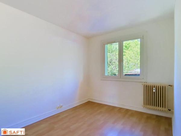 Appartement 4 pièces 60m² + loggia fermée et cave