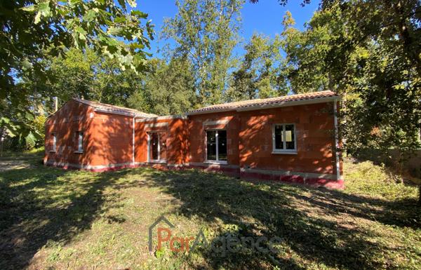 MAISON NEUVE DE PLAIN PIED AVEC GARAGE