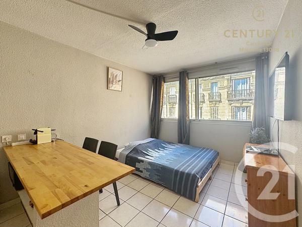 Appartement Studio à vendre  1 pièce - 21,62 m 2   LA CIOTAT  - 13
