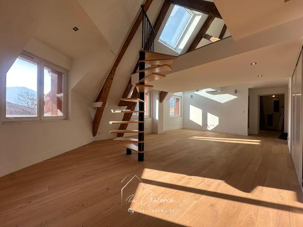T4 MODERNE A SAINT EGREVE
