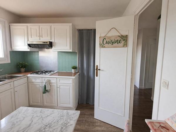Bègles : Appartement T4 de 72 m2 + balcon+ cellier. Coup de coeur assuré