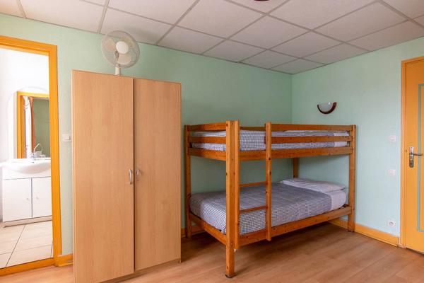 Immeuble Vierzon 15 pièce(s) 420 m2