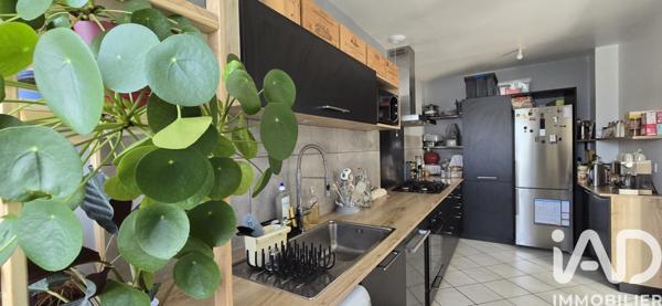 Appartement à vendre 4 pièces 76 m² Rillieux-la-Pape