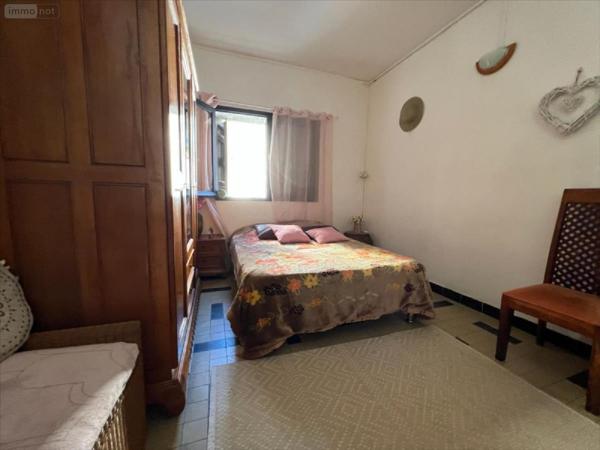 Immeuble à vendre à Le Tampon à la Réunion (97430), ref : 97405-1008648