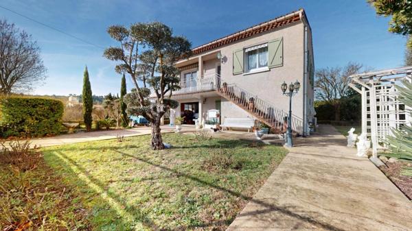 EXCLUSIVITE ! VILLEGAILHENC ! VILLA 4 FACES SUR 2300M² DE TERRAIN CLOS