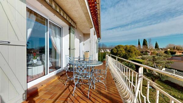 EXCLUSIVITE ! VILLEGAILHENC ! VILLA 4 FACES SUR 2300M² DE TERRAIN CLOS