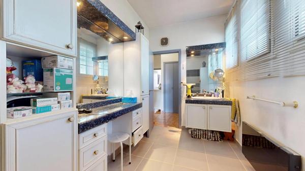 EXCLUSIVITE ! VILLEGAILHENC ! VILLA 4 FACES SUR 2300M² DE TERRAIN CLOS