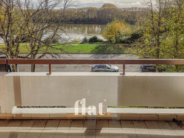 T4 avec balcon, VUE LOIRE et parking + cave – Ile de Nantes/ Beaulieu / Mangin