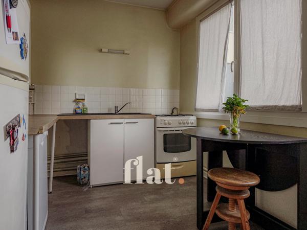 T4 avec balcon, VUE LOIRE et parking + cave – Ile de Nantes/ Beaulieu / Mangin