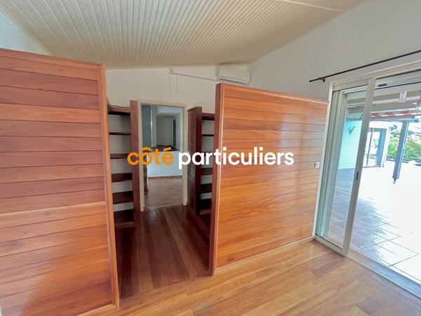 Vente Villa210 m² - 5 Pièces - SAINT DENIS (97417)