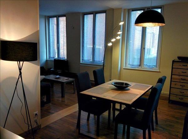 Location                                                      Appartement
                        
                     3 pièces                      61 m2                     à Saint-Quentin