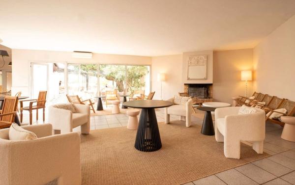 AVIGNON - INVESTISSEURS : CHAMBRE D'HOTEL EN GESTION TOTALE - RENTABILITE 5.2%