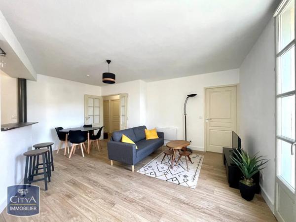 Appartement à louer 3 pièces 65.66m² Béziers (34500)