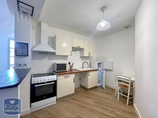 Appartement à louer 3 pièces 65.66m² Béziers (34500)