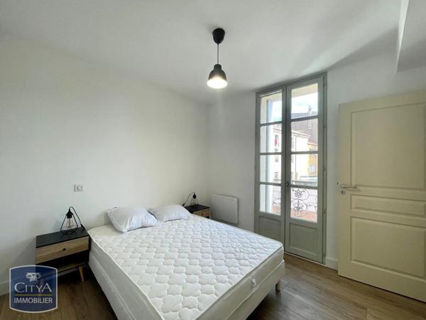 Appartement à louer 3 pièces 65.66m² Béziers (34500)