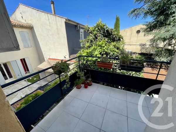 Appartement T3 à vendre  3 pièces - 55,05 m 2   NIMES  - 30