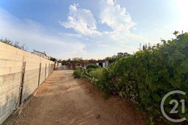 Terrain à vendre  1314 m 2   NARBONNE  - 11
